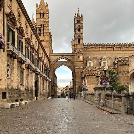A Casa Di Alli Palermo Bagian luar foto